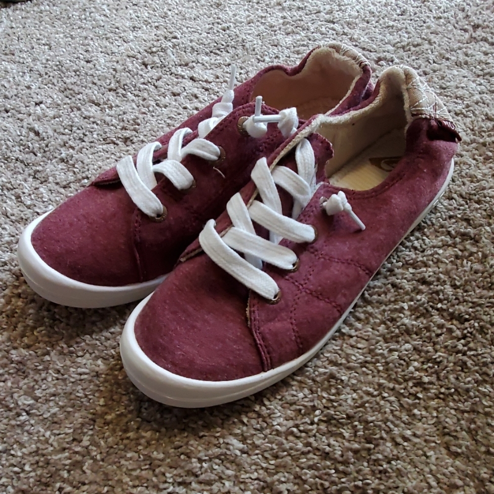 Brand new Roxy Bayshore tennis shoes size 7.5